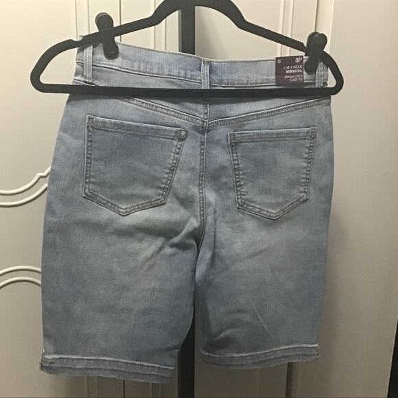 NWT Gloria Vanderbilt Petite Classic Amanda Bermuda Shorts - Size 8P - Picture 7 of 7